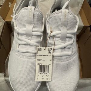 NWT Adidas Cloudfoam Pure 2.0 Sneakers